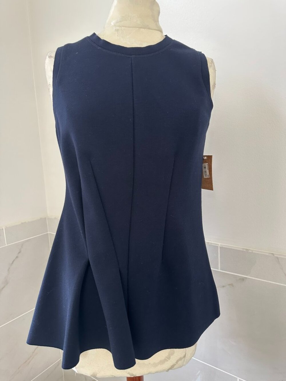 NWT RACHEL RACHEL ROY AMELIA SLEEVELESS PLEATED PEPLUM TOP NAVY M OFFICE CAREER